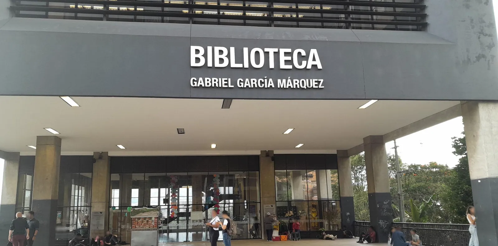 Parque Biblioteca Gabriel García Márquez - Doce de Octubre